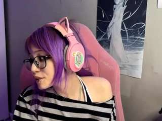 Live webcam model evettejessick on Soda Cams