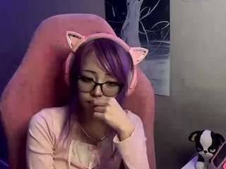 Live webcam model evettejessick on Soda Cams