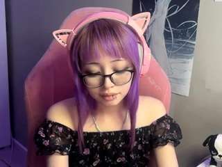 Live webcam model evettejessick on Soda Cams