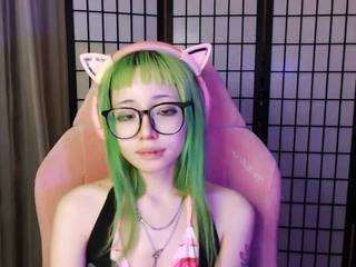 Kim live webcam show