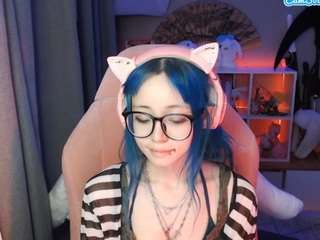 Kim live cam preview
