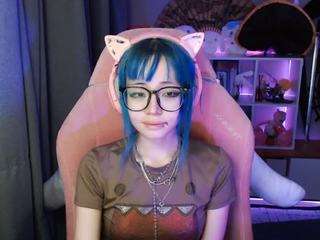 Kim live cam preview