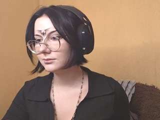 Live webcam model giseleskalsky on Soda Cams