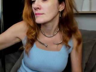 julia-suny live webcam show