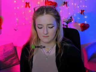 Live webcam model ketty-kitt on Soda Cams