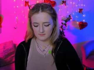 Live webcam model ketty-kitt on Soda Cams