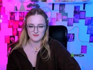 ketty-kitt Live Webcam on CamSoda