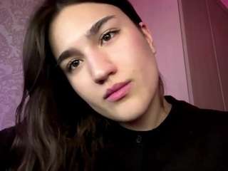 maryannelanum Live Webcam on CamSoda