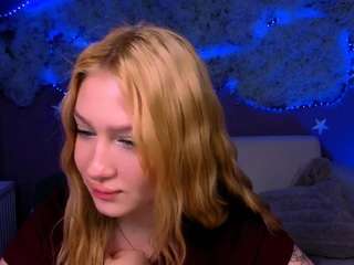 millie-pink — LIVE on Camsoda