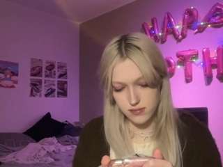 suzansmrekar Live Webcam on CamSoda