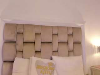 sweets-one Sex Cam Show