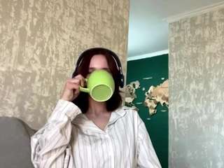 theresaeberling's CamSoda show and profile