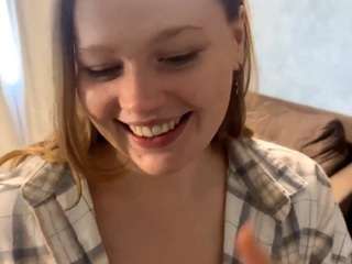 yuonnebianca Live Webcam on CamSoda