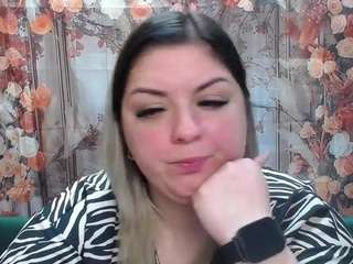 adelinamaster Live Webcam on CamSoda