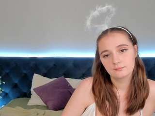 Live cam show with Amy-Desiree