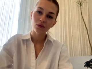 cammiechitrik Live Webcam on CamSoda