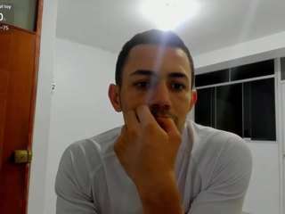 John_hot69