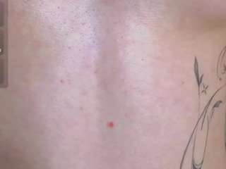 Live webcam model edwardborrayo on Soda Cams