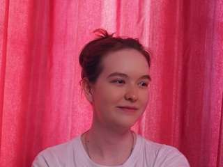 eladiadungee's CamSoda show and profile