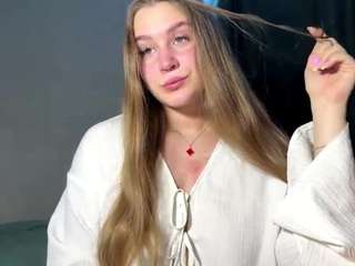 evelynegruis Live Webcam on CamSoda
