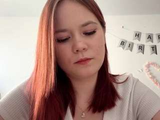 Live webcam model florriewillock on Soda Cams