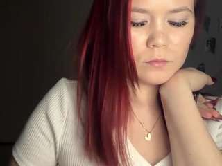 florriewillock's CamSoda show and profile