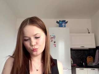 Live cam show with Lily