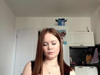 Live cam show with Lily