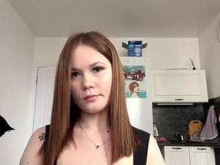 Live cam show with Lily