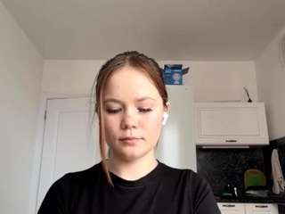 Live cam show with Lily