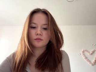 Live cam show with Lily