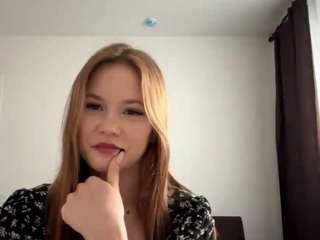 Lily live webcam show