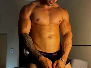 lucasfit27