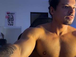 lucasfit27