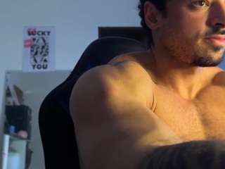 lucasfit27