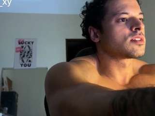 lucasfit27