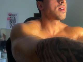 lucasfit27