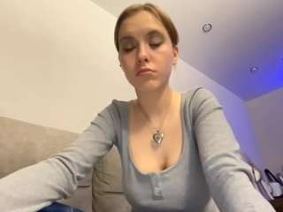 Live webcam model marhtafettes on Soda Cams