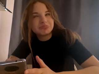 Live webcam model mieshaleuthe on Soda Cams