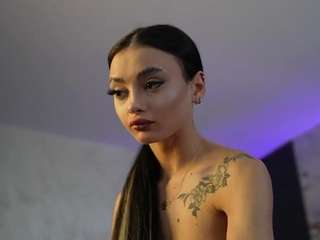 rachelraveee Live Webcam on CamSoda