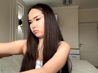 Live webcam model roseomelia on Soda Cams