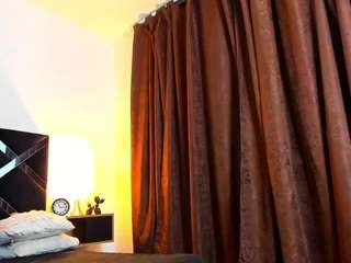 scarlettprinces Live Webcam on CamSoda