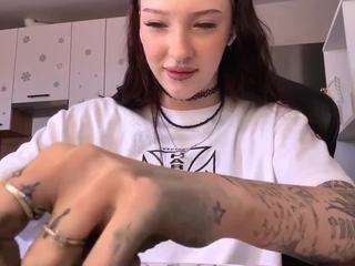 shellamagallon Live Webcam on CamSoda