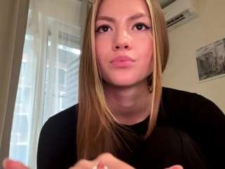 Live webcam model shielajestes on Soda Cams