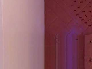 This model is live right now. sinful-kittyyy