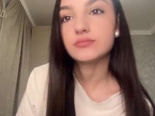 Live webcam model yaekohanses on Soda Cams