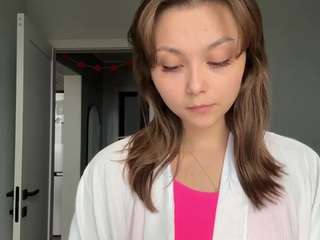 yuonnekipka Live Webcam on CamSoda