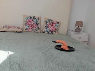 Live webcam model alicekelson on Soda Cams