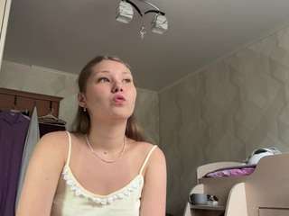 BrunaChamers live webcam show