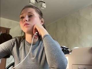 BrunaChamers live webcam show
